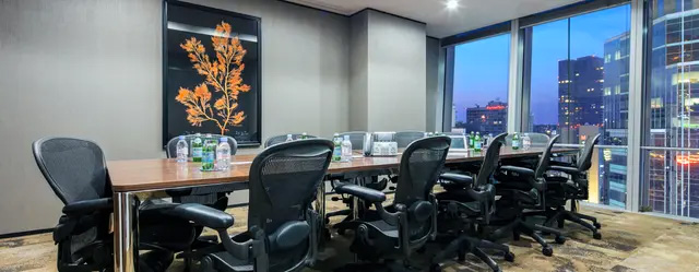 国贸大厦B座23楼